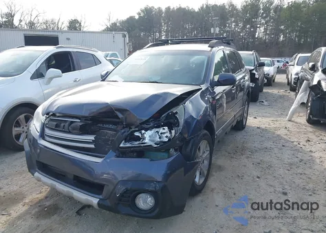 2014 Subaru Outback 3.6R Limited z USA, uszkodzony, nr VIN 4S4BRDMC0E2311607